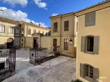 appartement t2 renove a neuf proche abbaye - village de sore