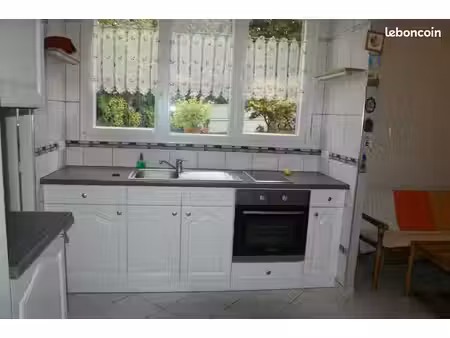 loue studio meublé