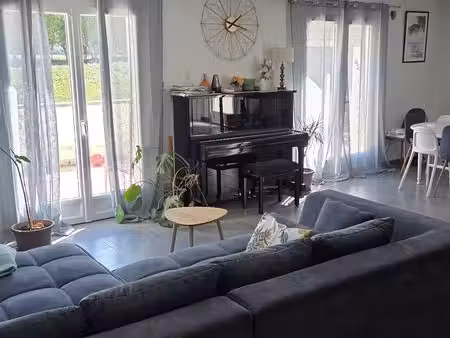 loue maison 5 pièces 124 m2 pouilley les vignes