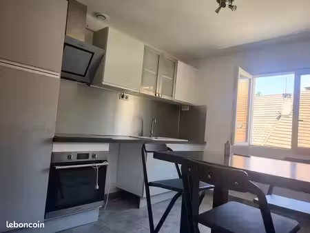 t2 duplex centre ville ornans