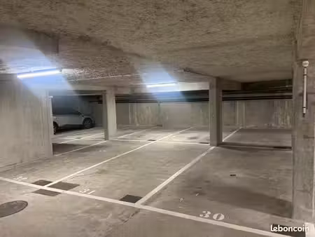 parking 20 m² rouen