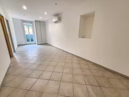 appartement 3 pièces 58 m2 + balcon + loggia + cave