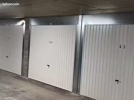 garage box proche esplanade lac
