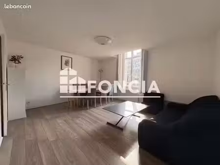 appartement meublé 3 pièces 68.99m² à louer 985 - poitiers 86000