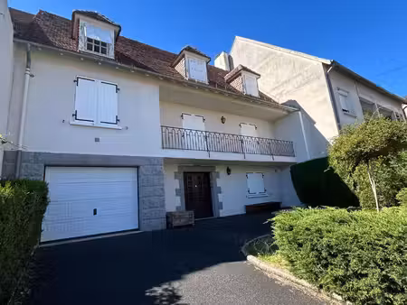 à vendre belle maison familiale secteur stade à aurillac 155m2