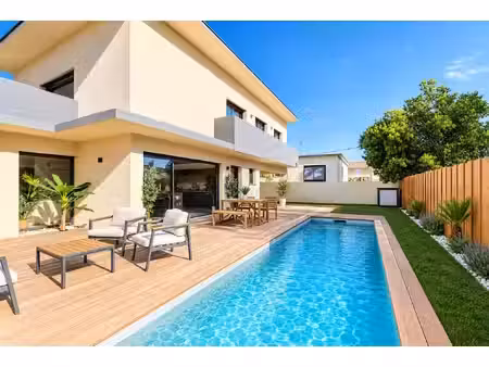 villa d’exception – une parenthèse contemporaine aux portes de bordeaux