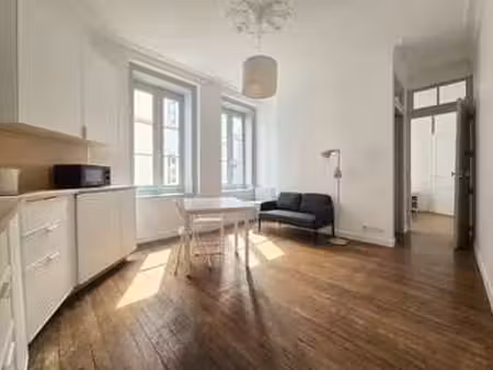 location appartement 2 pièces meublé à nantes centre ville (44000) : à louer 2 pièces meub