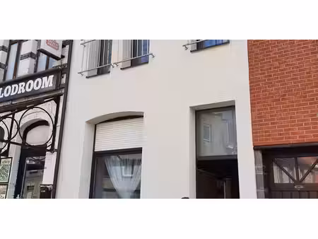 maison à louer à sint-niklaas pour € 900 avec 2 chambres à coucher
