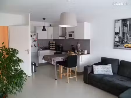 appartement t3 69m² + terrasse 10m²