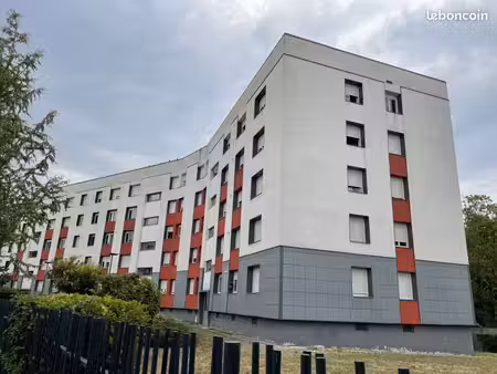 appartement 3 pièces 75 m²