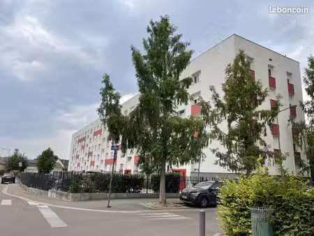 appartement 4 pièces 75 m²