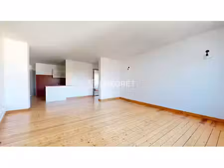 bel appartement 4 pièces rénové 88,64 m² schiltigheim mairie cachet de l'ancien