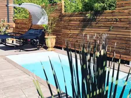 nîmes à pied, le calme et le vert chez soi - maison avec piscine