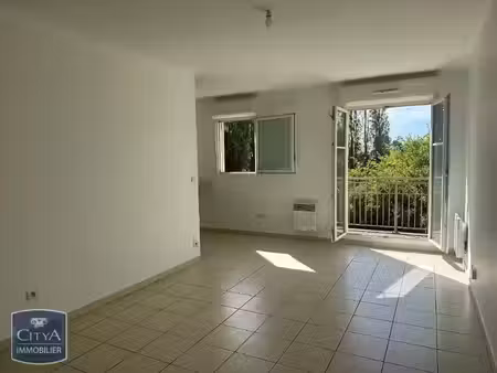 appartement à louer 2 pièces 41.17 m² - trappes (78) - 754€
