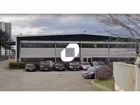 vente local d’activités 4104m²