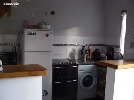 studio meuble de 35 m², entièrement équipé, au calme