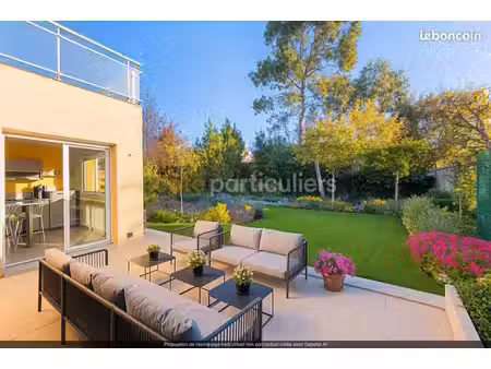 maison 9 pièces 193 m²