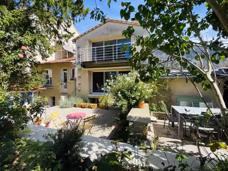 vente maison 6 pièces 190 m² poitiers (86000)