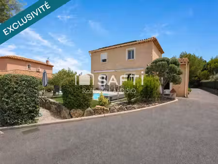 villa, au calme avec piscine et la mer à 3 min!