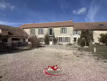 location meublée propriété 6 pièces 250 m² à maulette (78550), 2 200 €