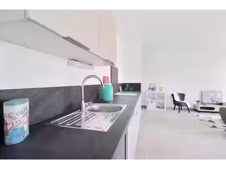 location appartement 3 pièces 66 m² à marseille 10ème (13010), 923 €