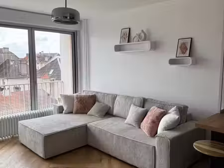 studio de standing refait à neuf (chauffage, parking et cave inclus) – quartier sainte-thé