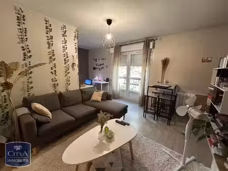 appartement à louer 2 pièces 40.7 m² - poitiers (86) - 601€