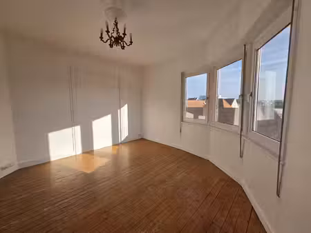 krutenau, appartement 3 pièces de 72 m² avec balcon