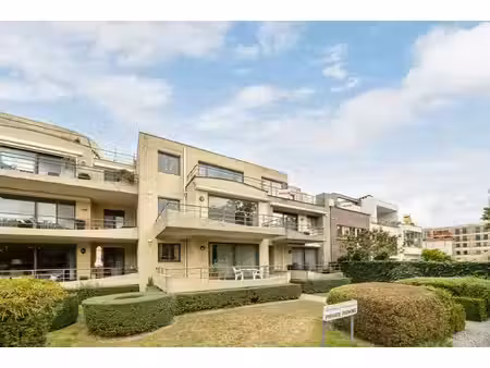 ruim appartement van 192 m² aan de vaart in mechelen.