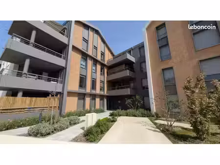 appartement 2 pièces 67 m²