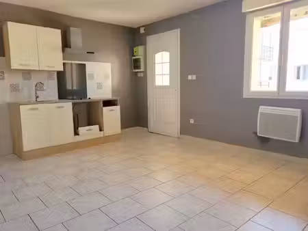 location appartement 2 pièces 37 m² à le creusot (71200), 432 €