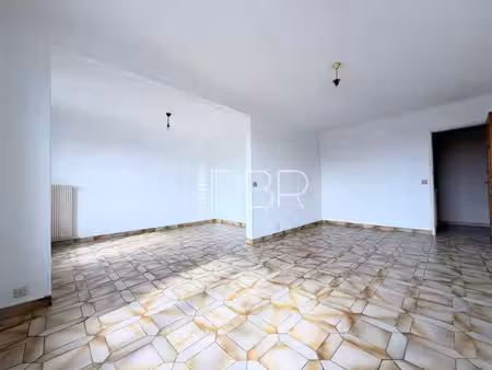 appartement t4 avec cave et garage