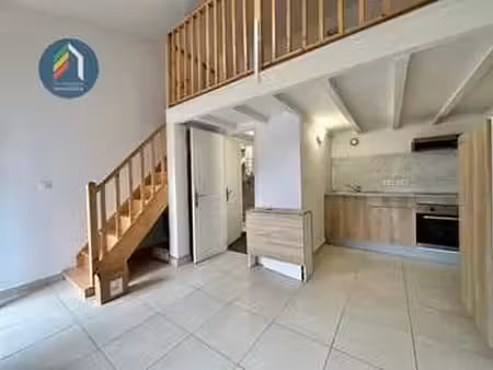 location maison meublé à cholet (49300) : à louer meublé / 28m² cholet