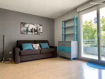 studio 1 pièce 24 m²