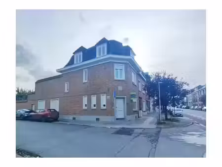 triplex à louer avec 3 chambres , tournai (vbe70533)