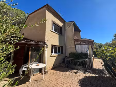 maison + studio + dépendance et atelier