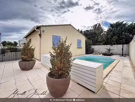 maison 5 pièces 90 m² avec piscine et garage