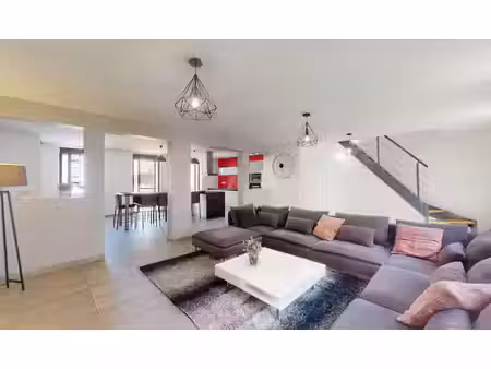 location appartement 3 pièces 120 m² à rodez (12000)