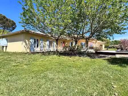vente villa 5 pièces 146 m² à giroussens (81500), 336 000 €