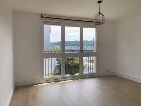 location appartement 2 pièces 42m²