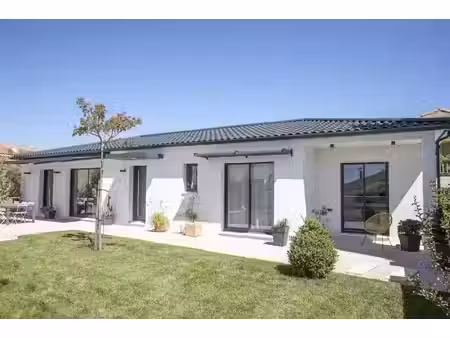 vente maison neuve 4 pièces 95 m² à charleval (13350), 397 900 €