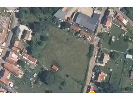 terrain 6 001 m² gouy