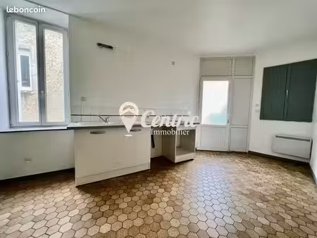maison 3 pièces 65 m²