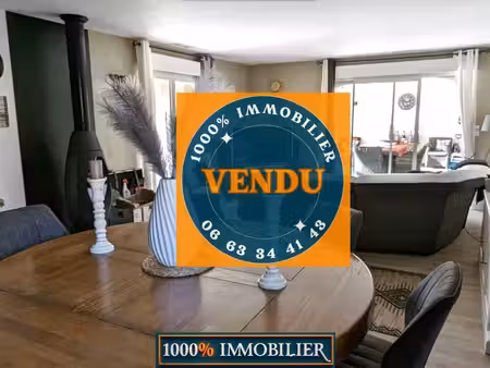 belle villa de plain pied avec piscine