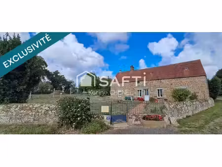 maison en peirres 3 chambres dépendance 6000m²
