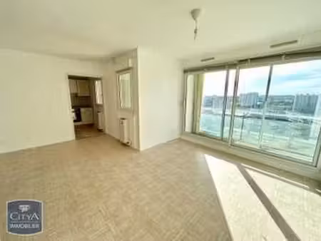 location appartement 2 pièces au mans sablons est (72000) : à louer 2 pièces / 52m² le man
