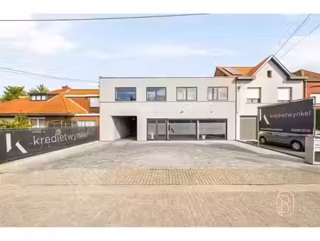 surface commerciale à vendre à brugsesteenweg 156 kuurne (rbw98113)