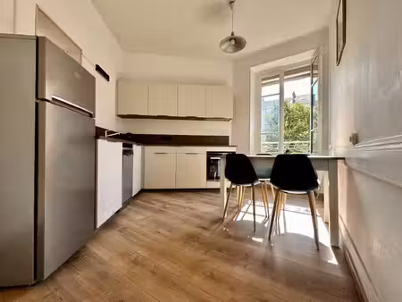 t2 meublé entièrement rénové avec balcon – grenoble estacade