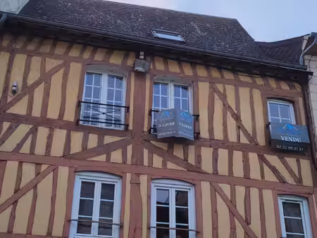 pont de l'arche centre, apt en triplex