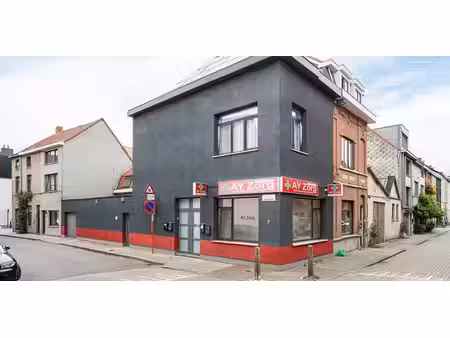 usage mixte à vendre à gent pour € 499.000 avec 2 chambres à coucher